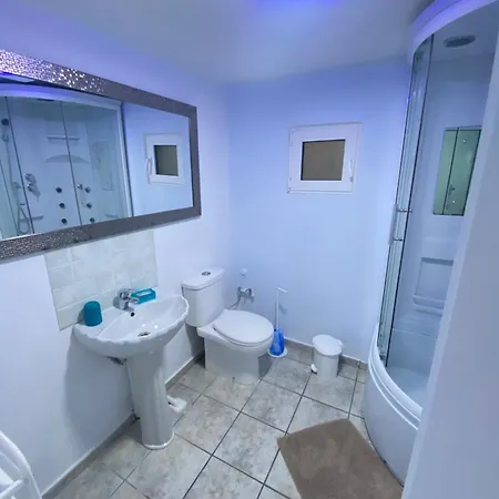 Aronis Spyros Panoramic Seaview Apartments Longos  Room photo