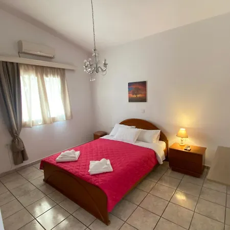 Aronis Spyros Panoramic Seaview Apartments Longos  Room photo
