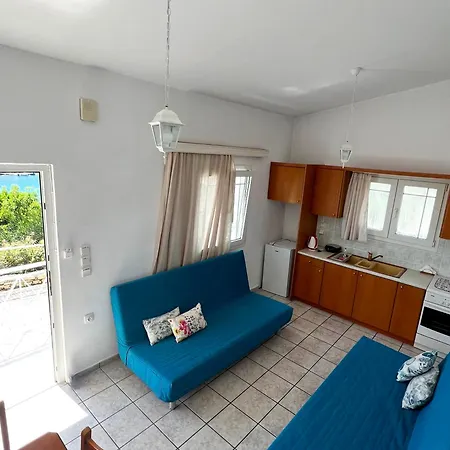Aronis Spyros Panoramic Seaview Apartments Longos  Room photo