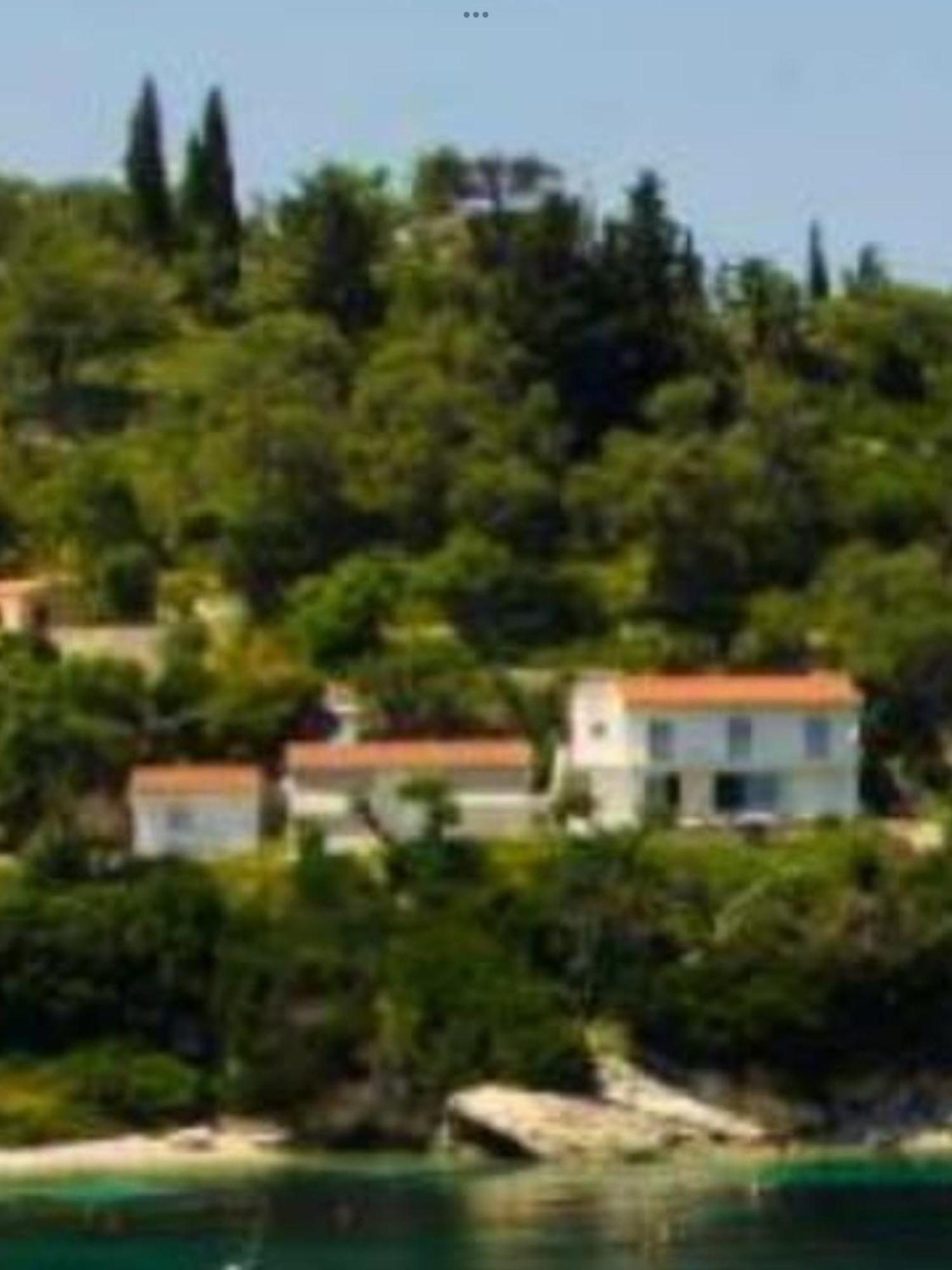 Aronis Spyros Panoramic Seaview Longós